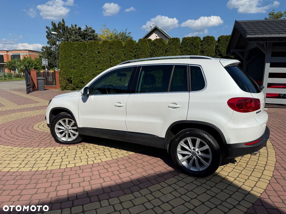 Volkswagen Tiguan 2.0 TDI SCR 4MOTION BlueMotion Technology DSG Track & Style - 11