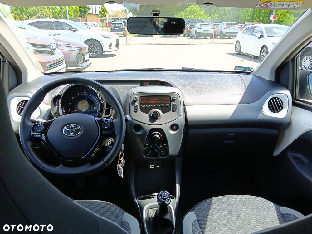 Toyota Aygo - 12