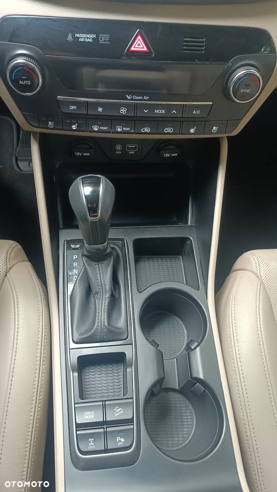 Hyundai Tucson 1.6 T-GDi Premium 4WD DCT - 11