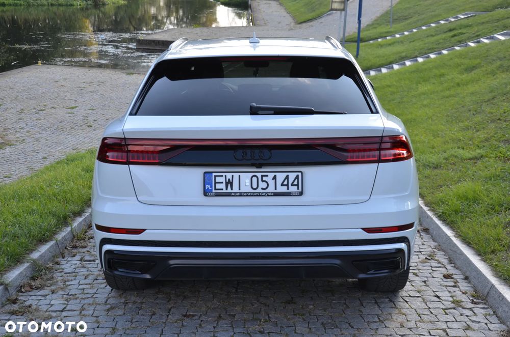 Audi Q8 - 7