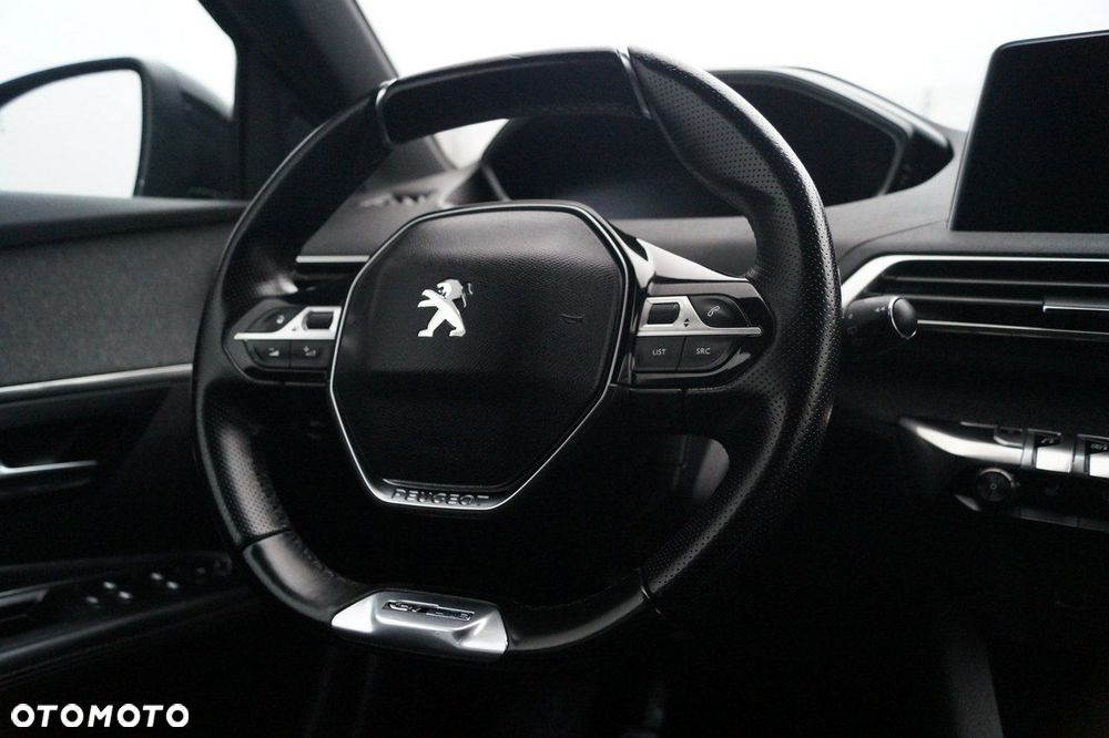 Peugeot 3008 - 19