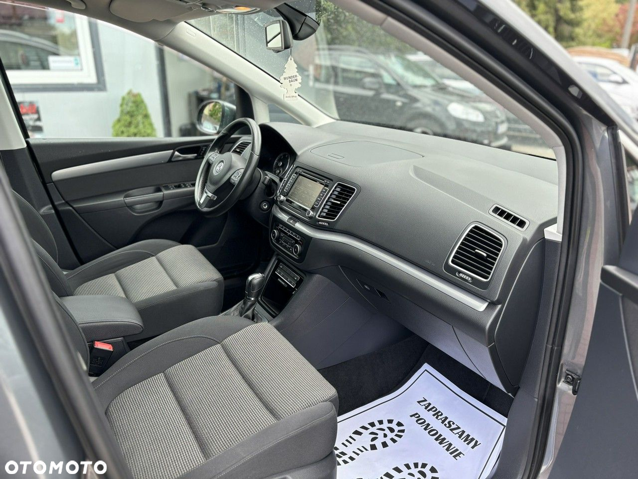 Volkswagen Sharan 2.0 TDI Highline DSG - 30