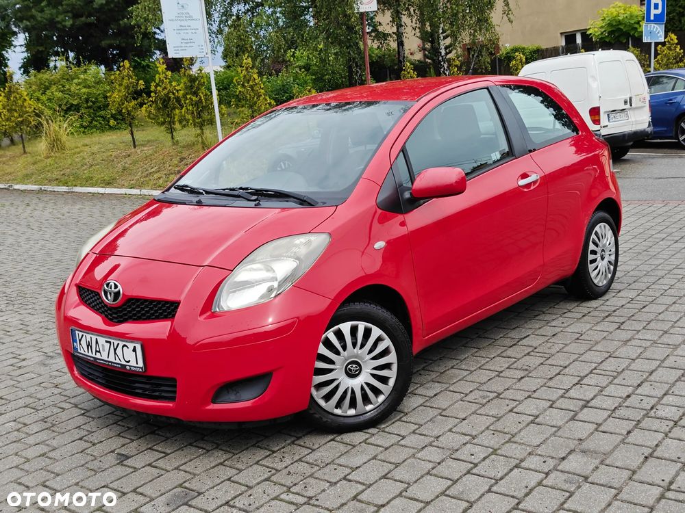 Toyota Yaris 1.33 Dynamic - 1