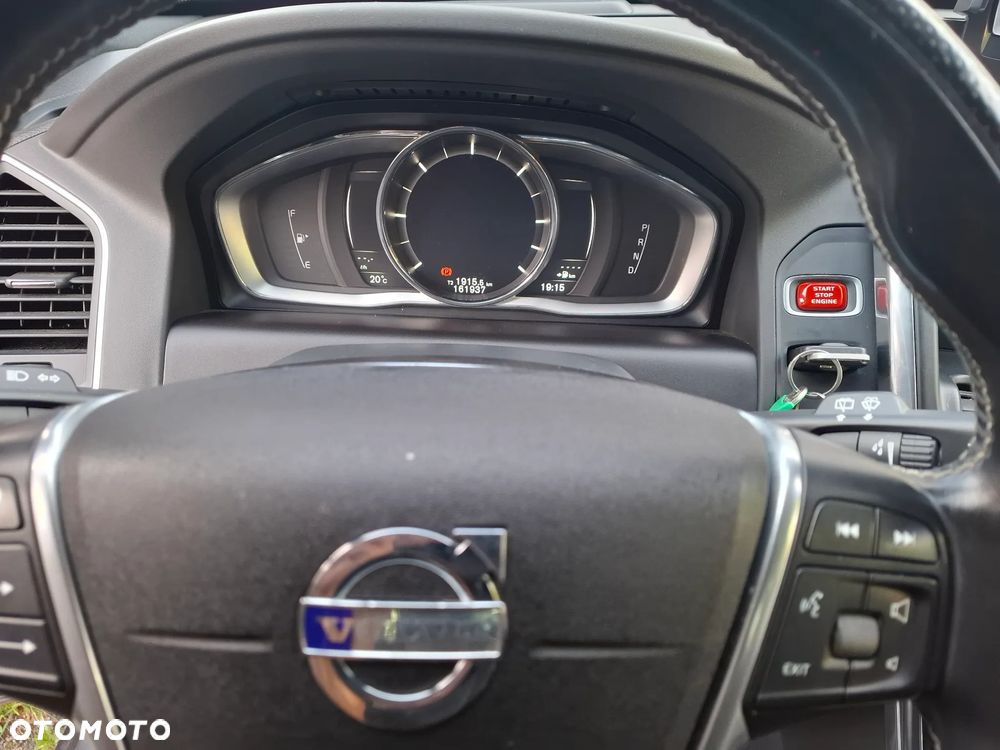 Volvo XC 60 D3 Drive-E R-Design Momentum - 10