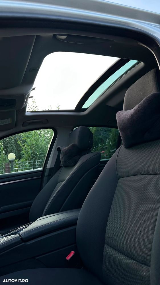 BMW Seria 5 520d Aut. - 24