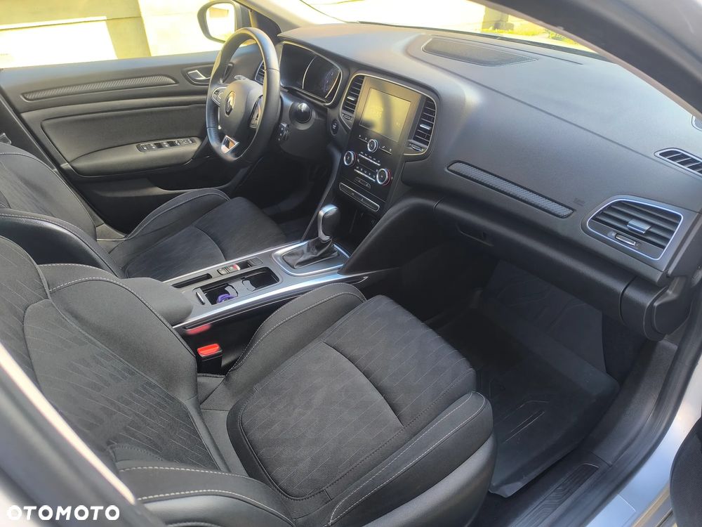 Renault Megane 1.3 TCe FAP Limited EDC - 26