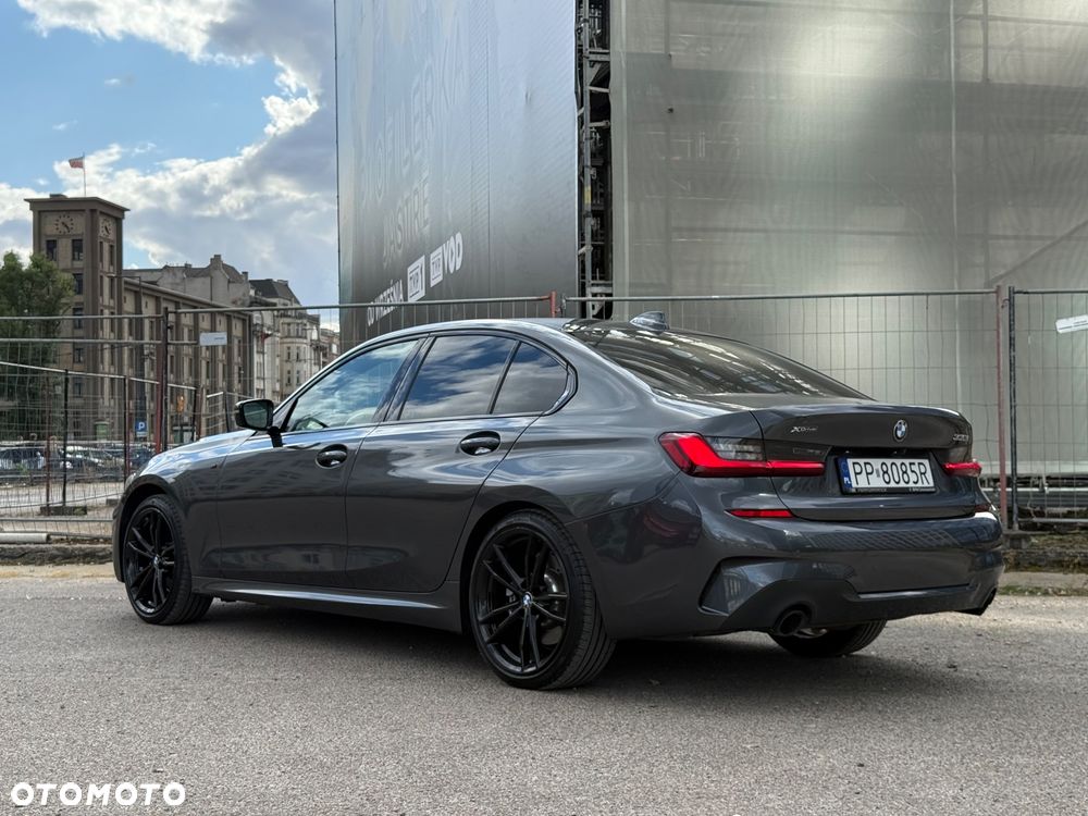 BMW Seria 3 330i xDrive M Sport sport - 7