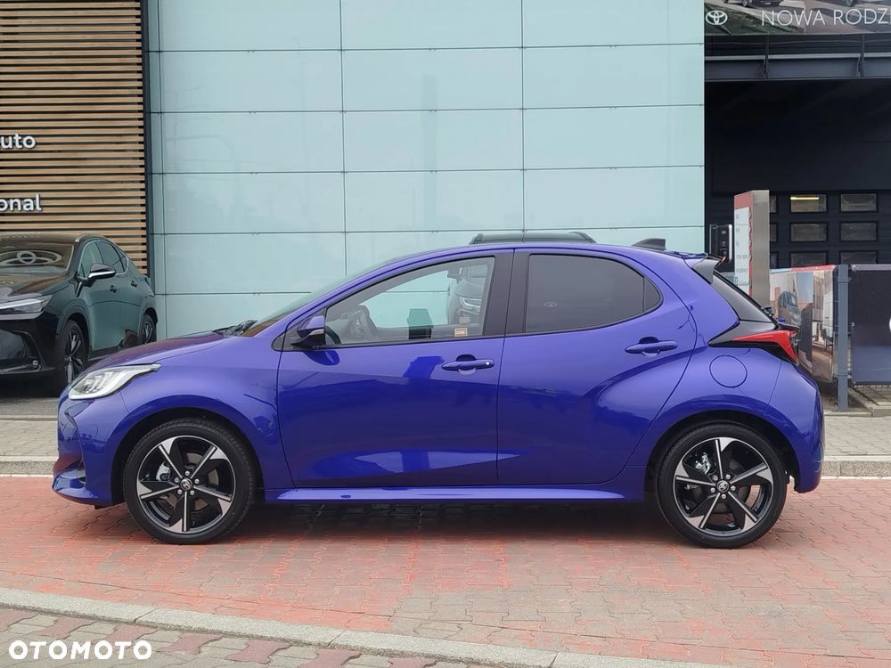 Toyota Yaris Hybrid 1.5 Executive - 3