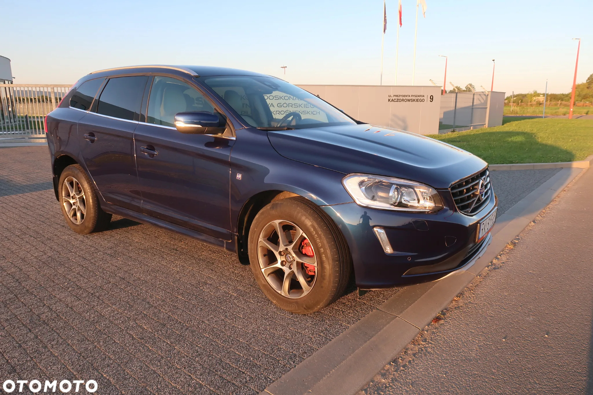 Volvo XC 60 D4 Ocean Race - 21