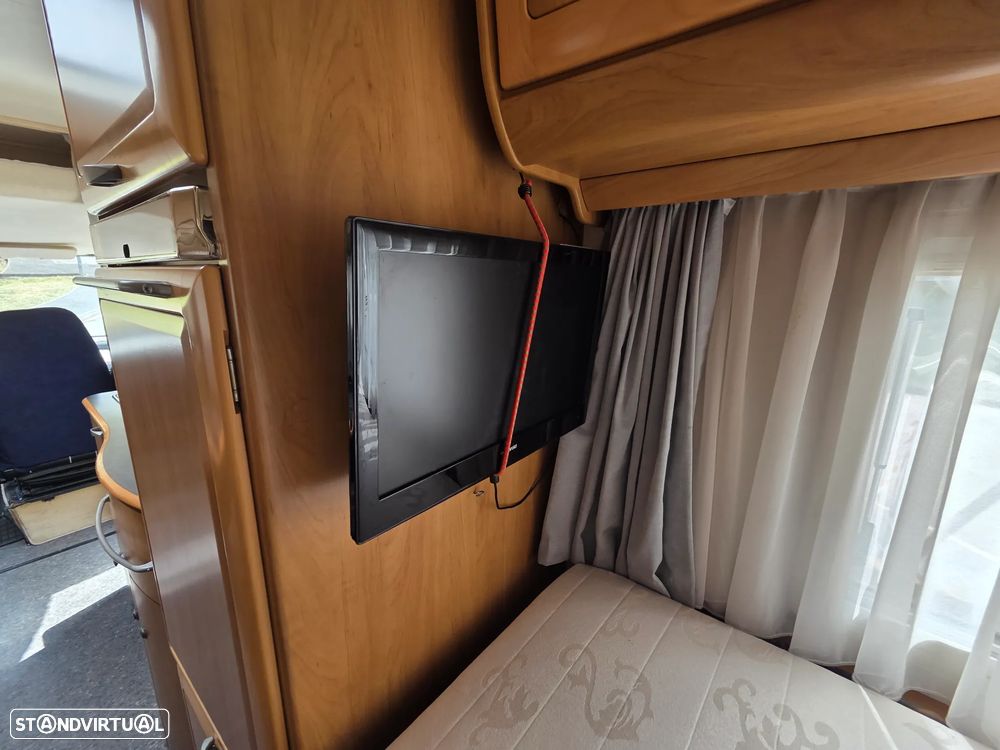 Hymer Classe B B 654 - 9