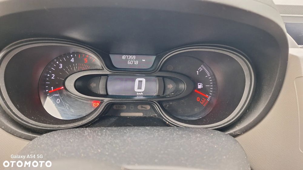 Renault trafic - 27