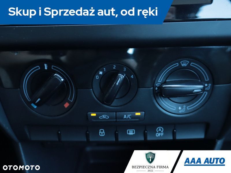 Skoda RAPID - 15