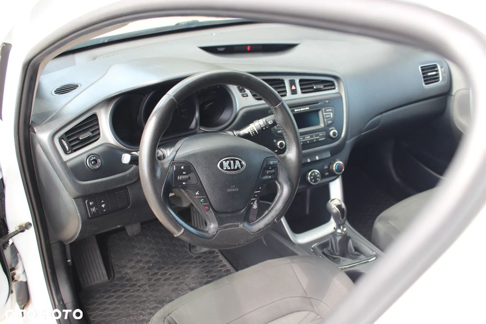 Kia Ceed 1.4 CRDi S - 11