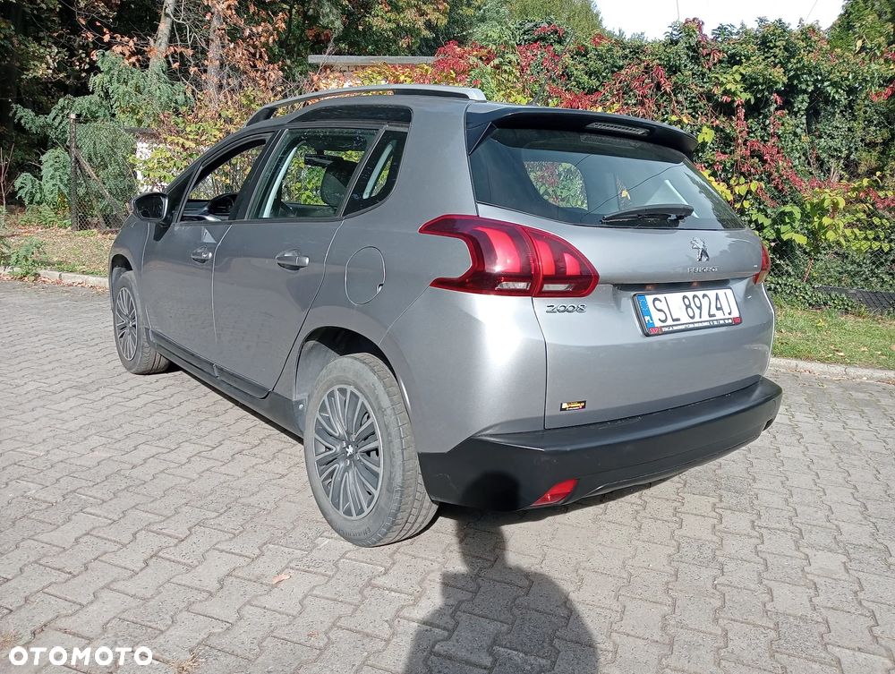 Peugeot 2008 PureTech 82 Style - 10