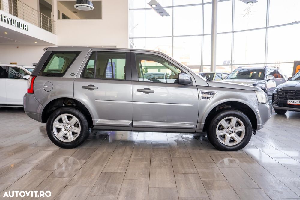 Land Rover Freelander 2 2.2L SD4 - 8
