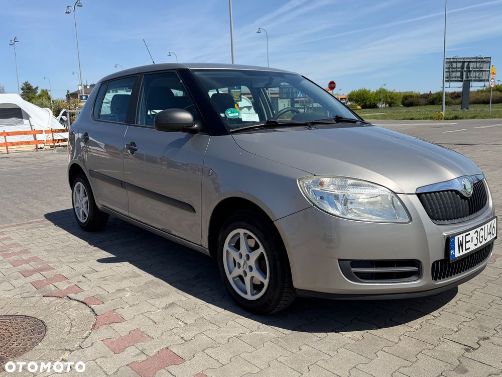 Skoda Fabia 1.2 HTP - 4