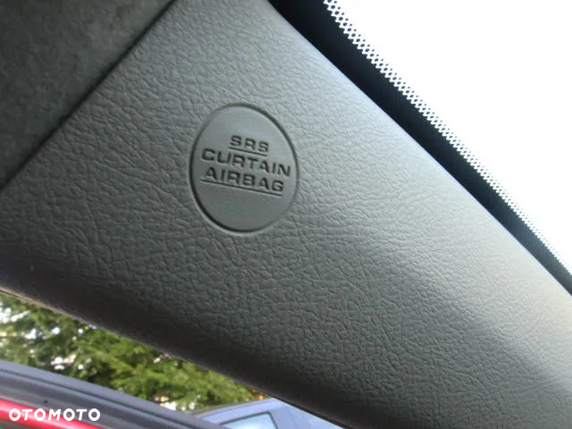 Toyota Yaris 1.33 Premium - 23