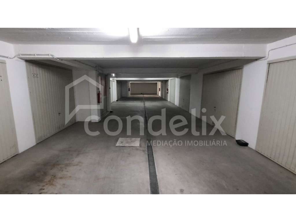 Apartamento T2 para venda no Monte do Estoril - Grande imagem: 4/4