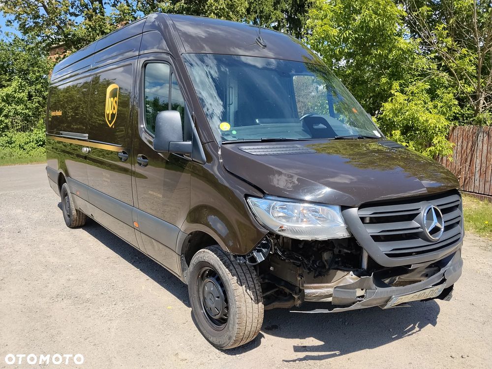 Mercedes-Benz Sprinter - 3