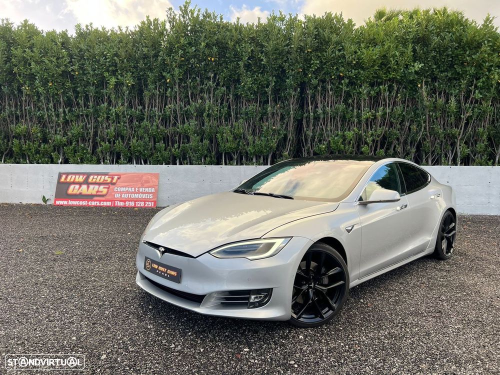 Tesla Model S Long Range AWD - 1