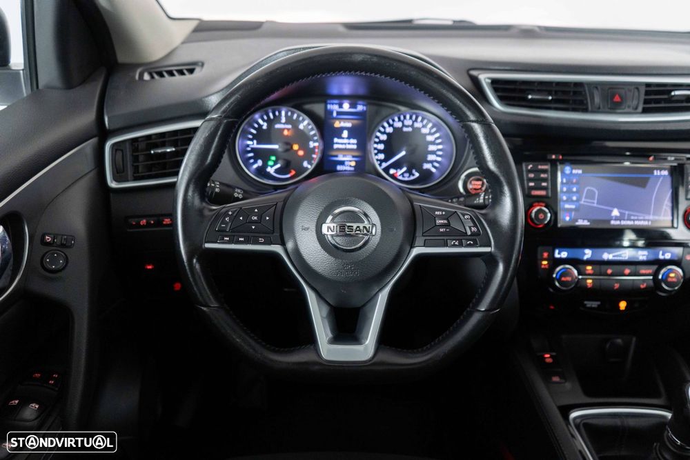 Nissan Qashqai 1.5 dCi 360 - 28