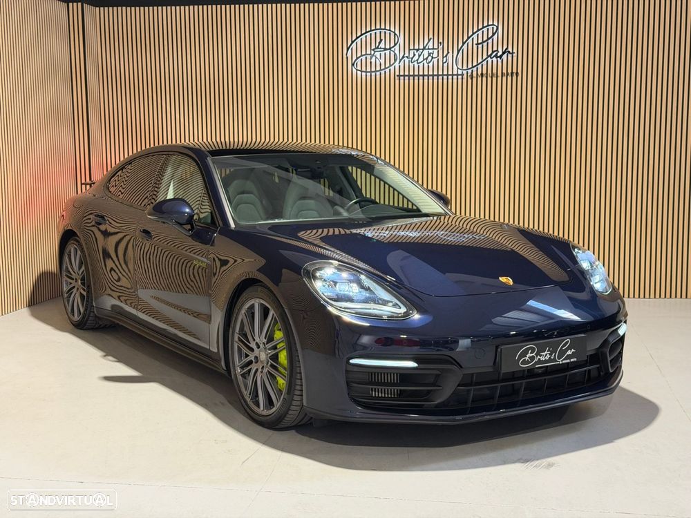 Porsche Panamera 4 E-Hybrid Platinum Edition com PDLS - 1