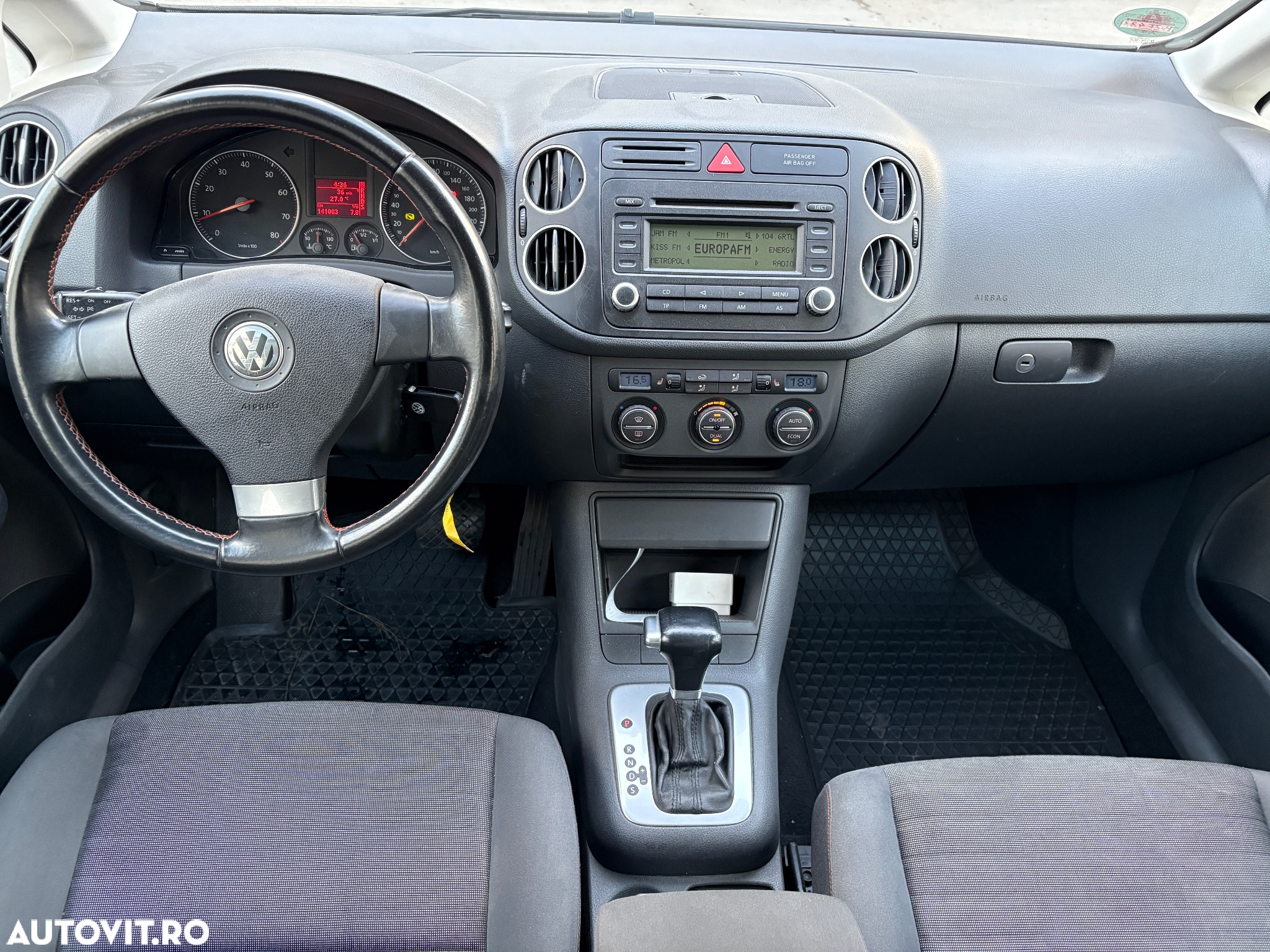 Volkswagen Golf Plus 1.6 FSI Automatik Goal - 13