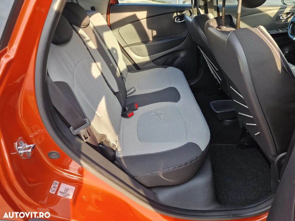 Renault Captur ENERGY dCi 90 Start&Stop Luxe - 11