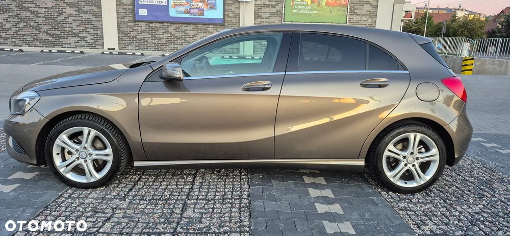 Mercedes-Benz Klasa A 200 7G-DCT AMG Line - 10
