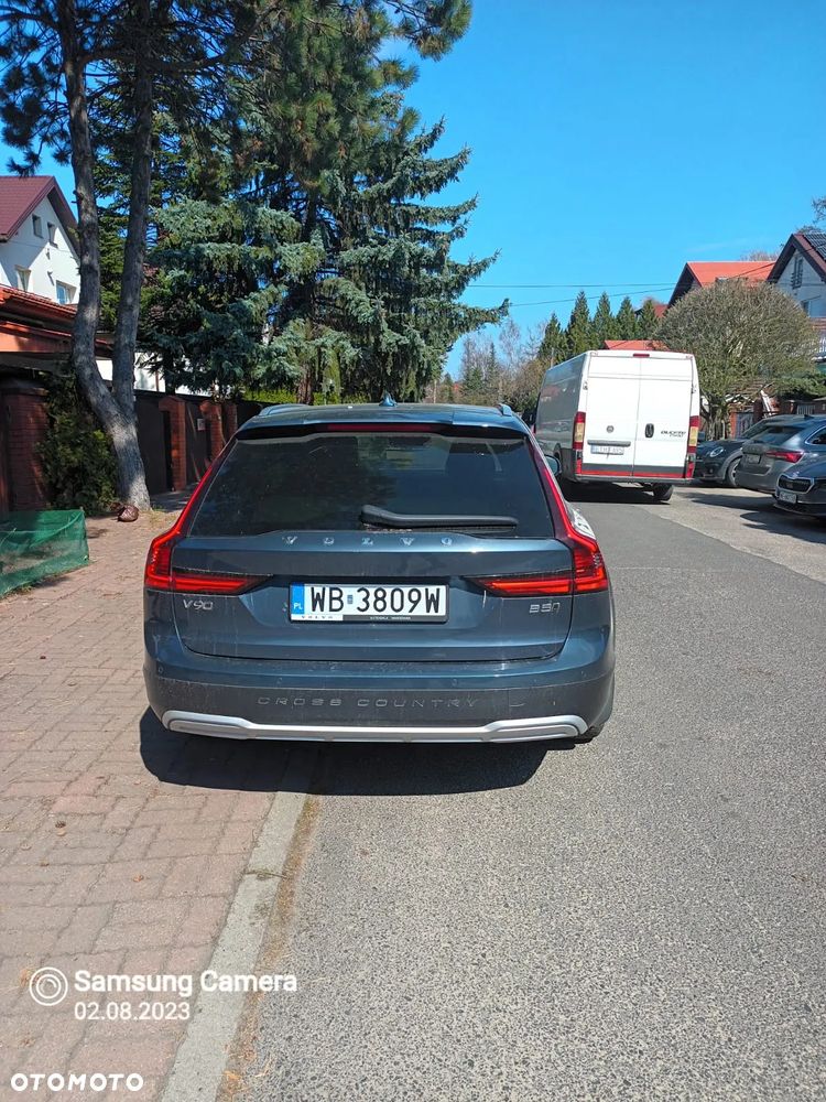 Volvo V90 D5 AWD Momentum Pro - 2