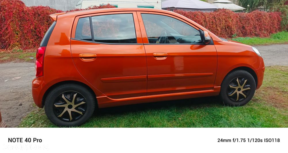 Kia Picanto 2009 photo 2