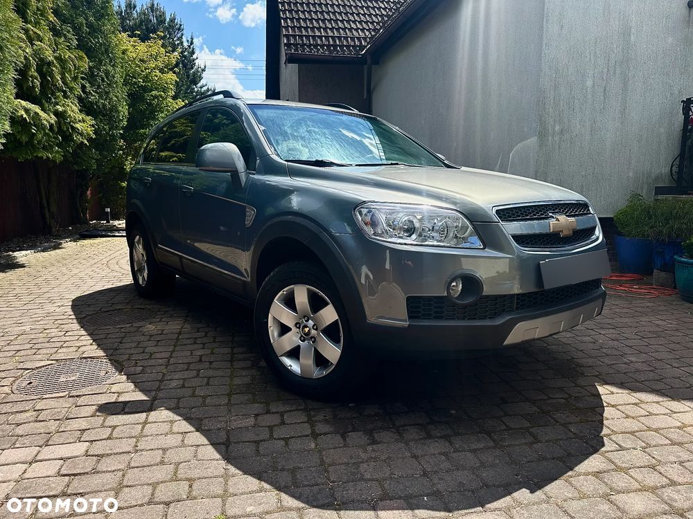 Chevrolet Captiva 2.4 2WD 7 Sitzer LS - 1