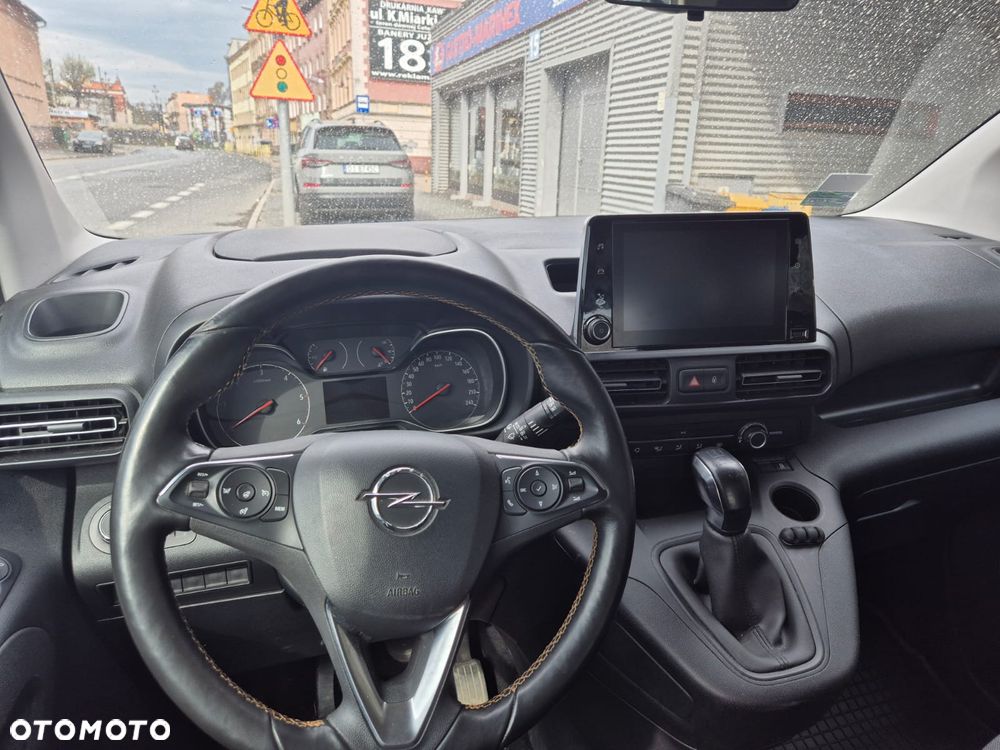 Opel Combo 1.5 CDTI Enjoy S&S - 4