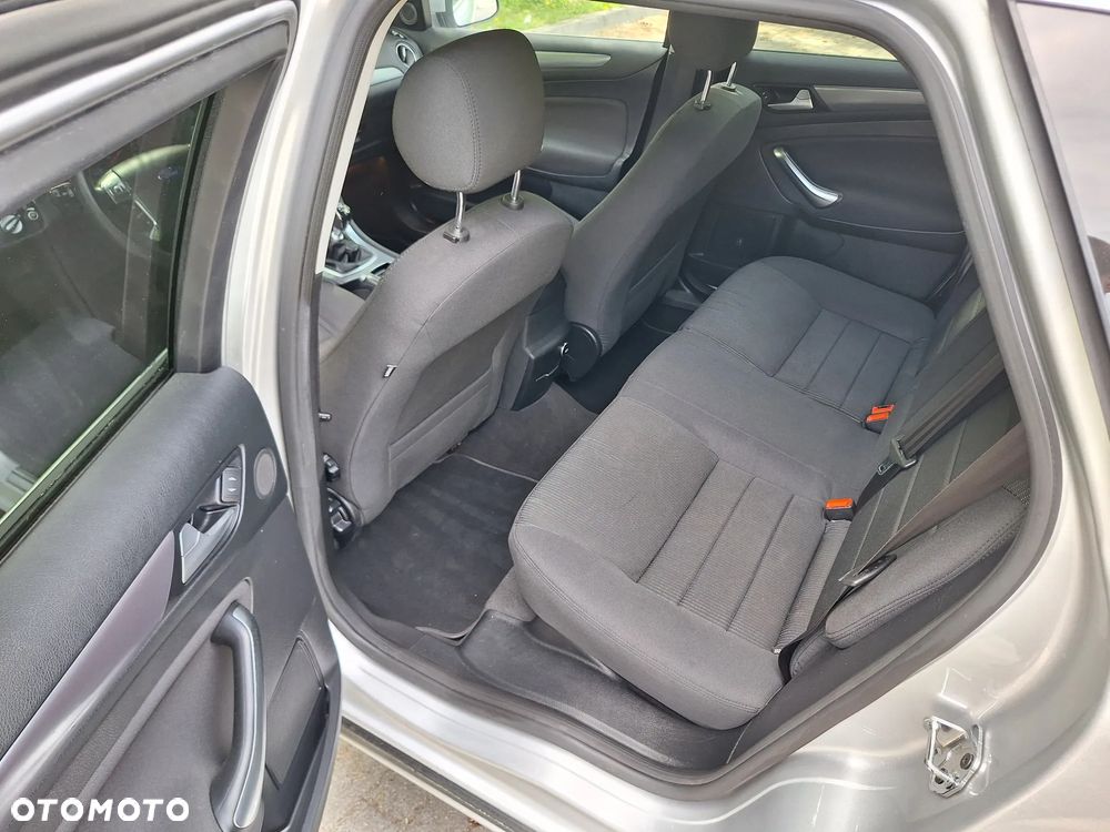 Ford Mondeo 2.0 TDCi Business Edition - 20