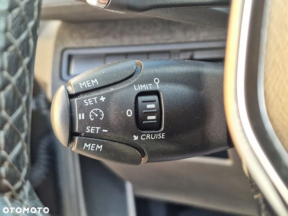 Peugeot 5008 1.5 BlueHDi GT Pack S&S EAT8 - 16