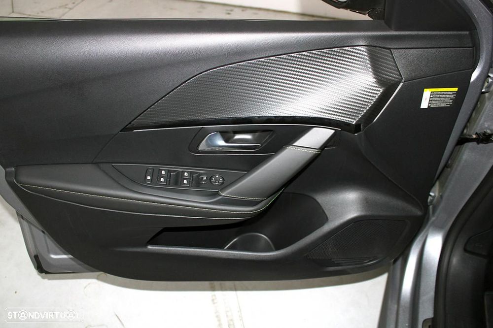 Peugeot e-208 50 kWh GT Line - 9