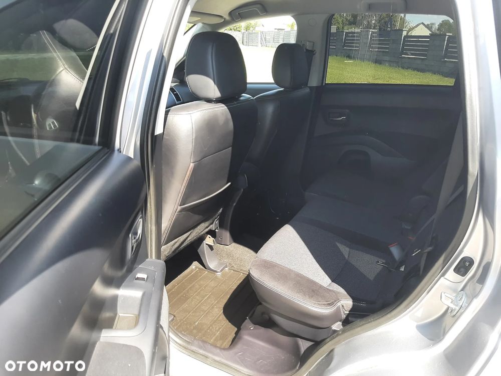 Peugeot 4007 2.2HDi Premium - 20