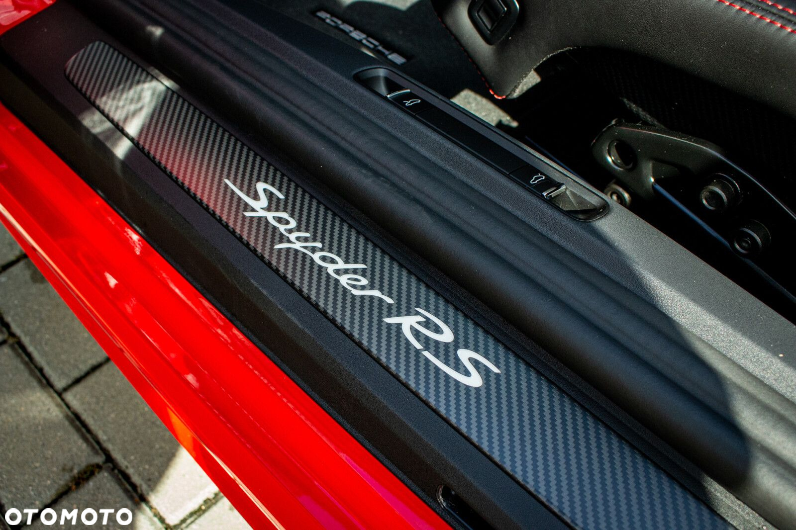 Porsche 718 Spyder - 14