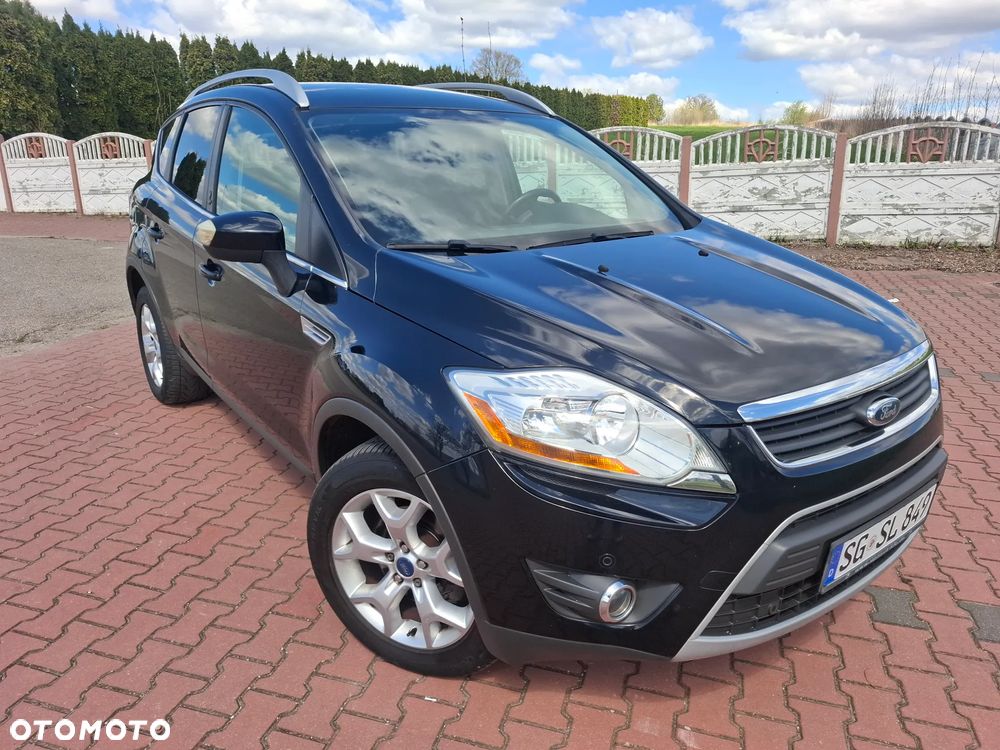 Ford Kuga 2.0 TDCi 2x4 Titanium - 11