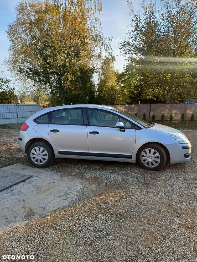 Citroen C4 2007 photo 5
