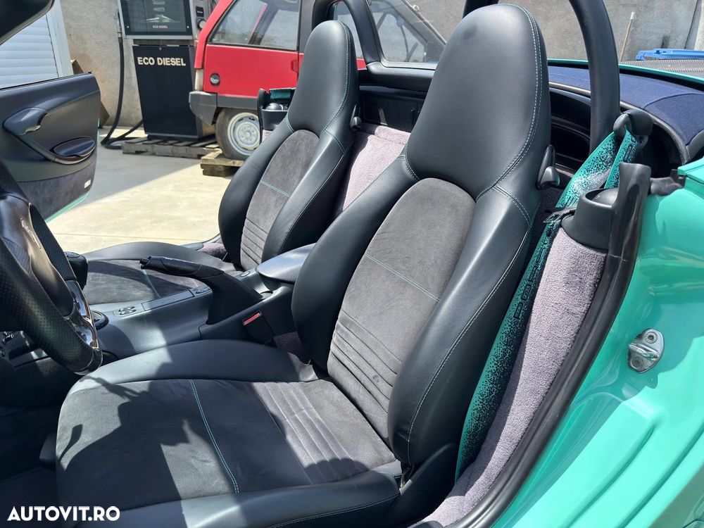 Porsche Boxster - 12