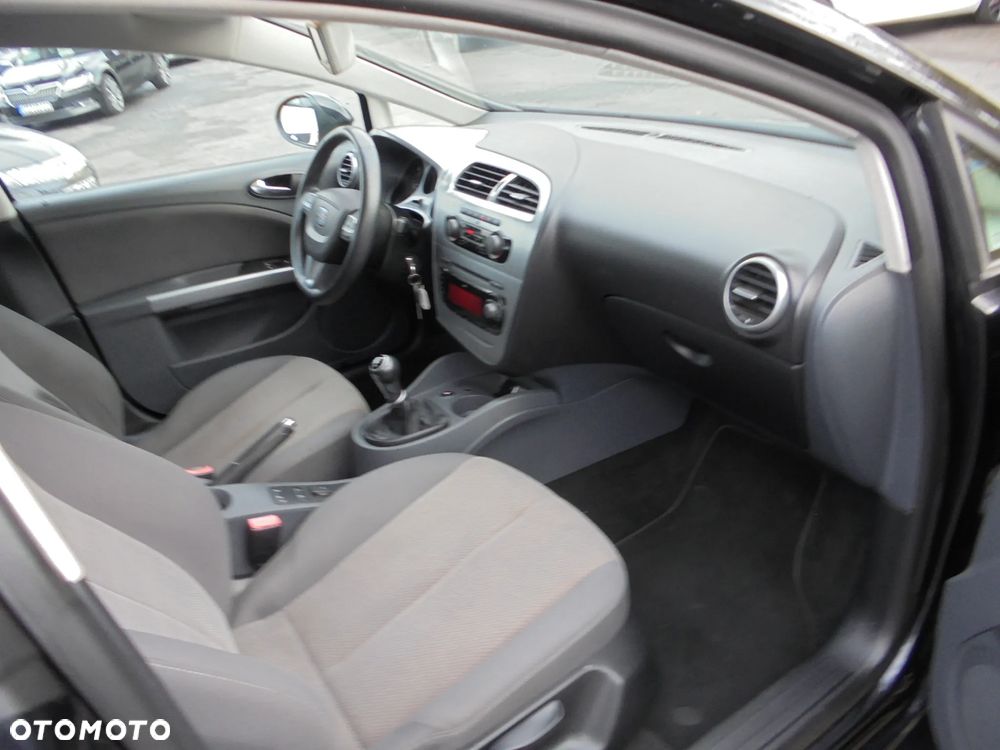 Seat Leon 1.6 TDI DPF Style - 13