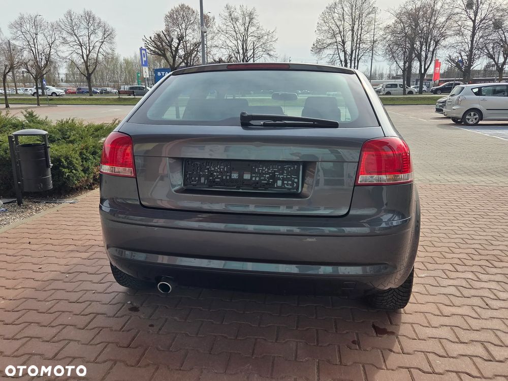 Audi A3 Sportback - 10