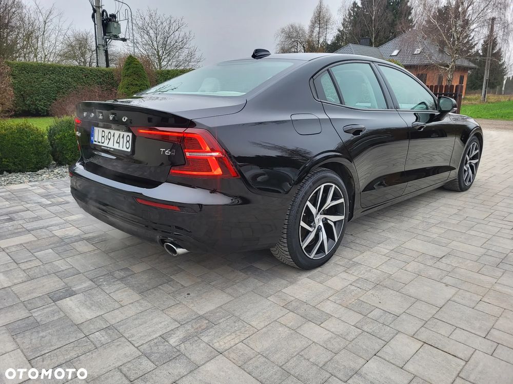 Volvo S60 T6 AWD Momentum Pro - 5