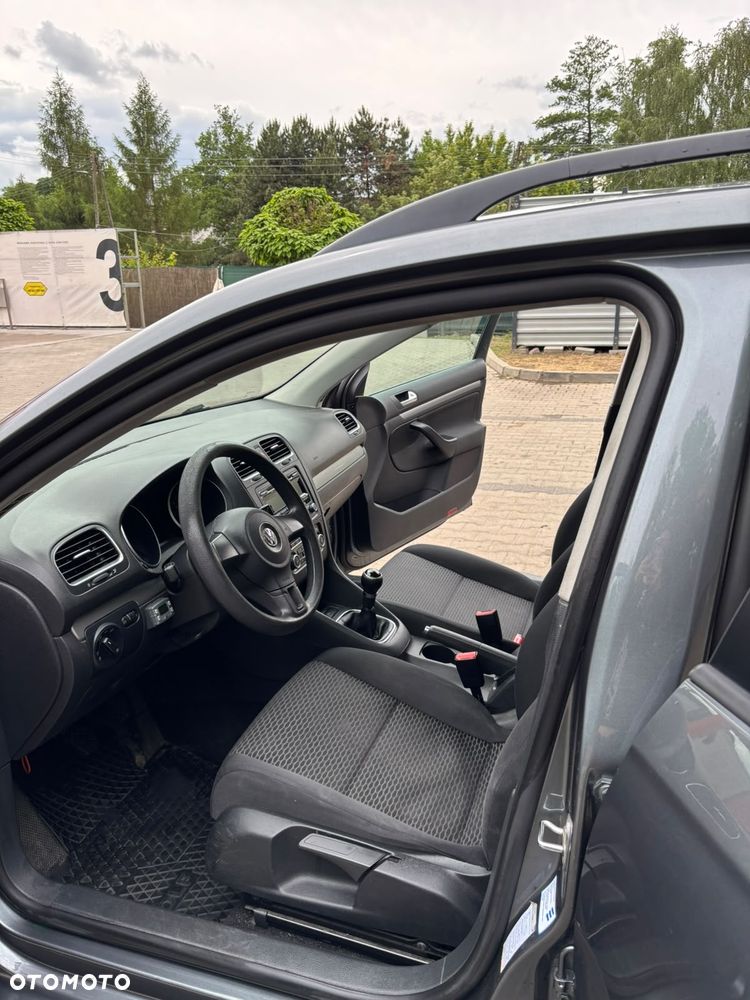 Volkswagen Golf - 4