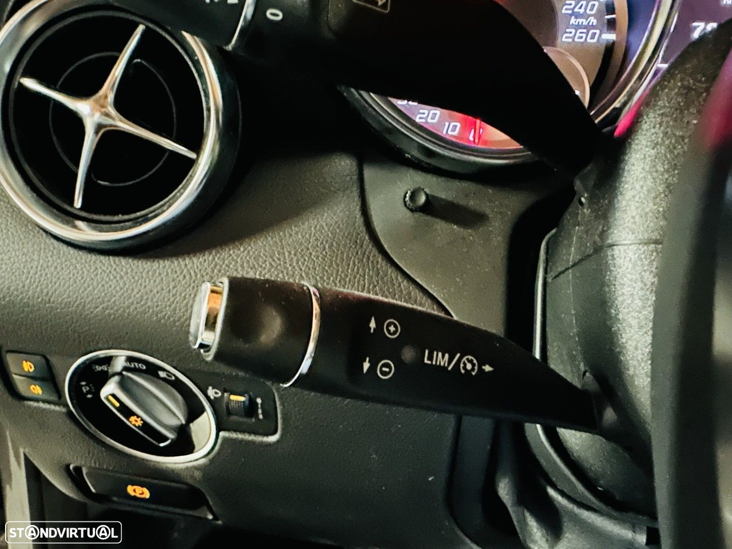 Mercedes-Benz SLK 200 Standard - 17
