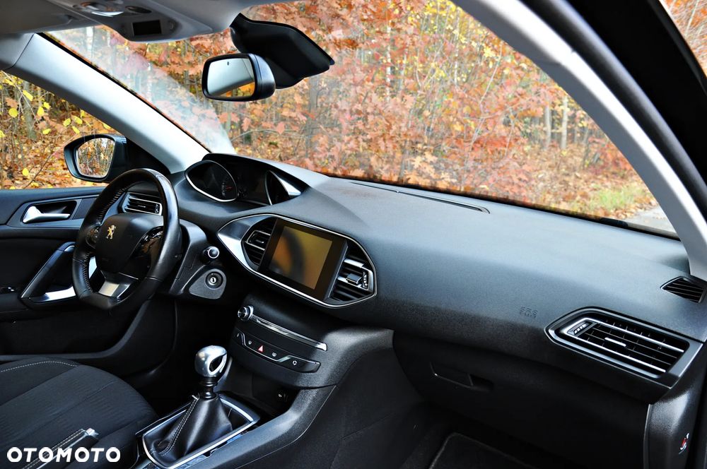 Peugeot 308 1.6 THP Active - 14