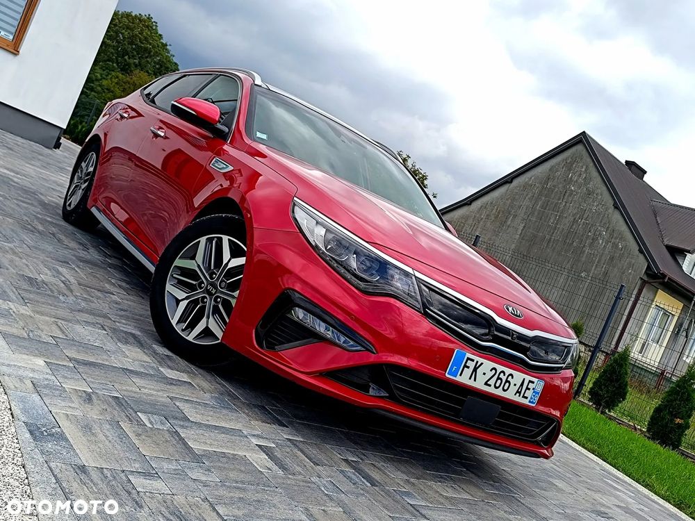 Kia Optima Plug-in Hybrid - 6