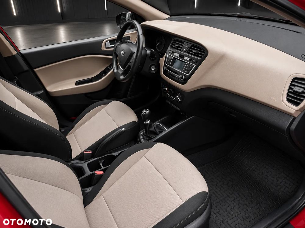 Hyundai i20 1.2 Classic Plus - 10