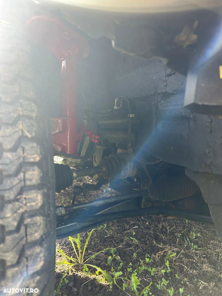 Mitsubishi Pajero Pinin - 2